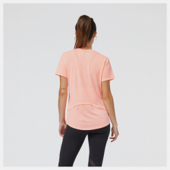Camiseta New Balance Accelerate Short Sleeve Salmón Mujer -Fitness comercio camiseta new balance accelerate short sleeve salmon mujer 1
